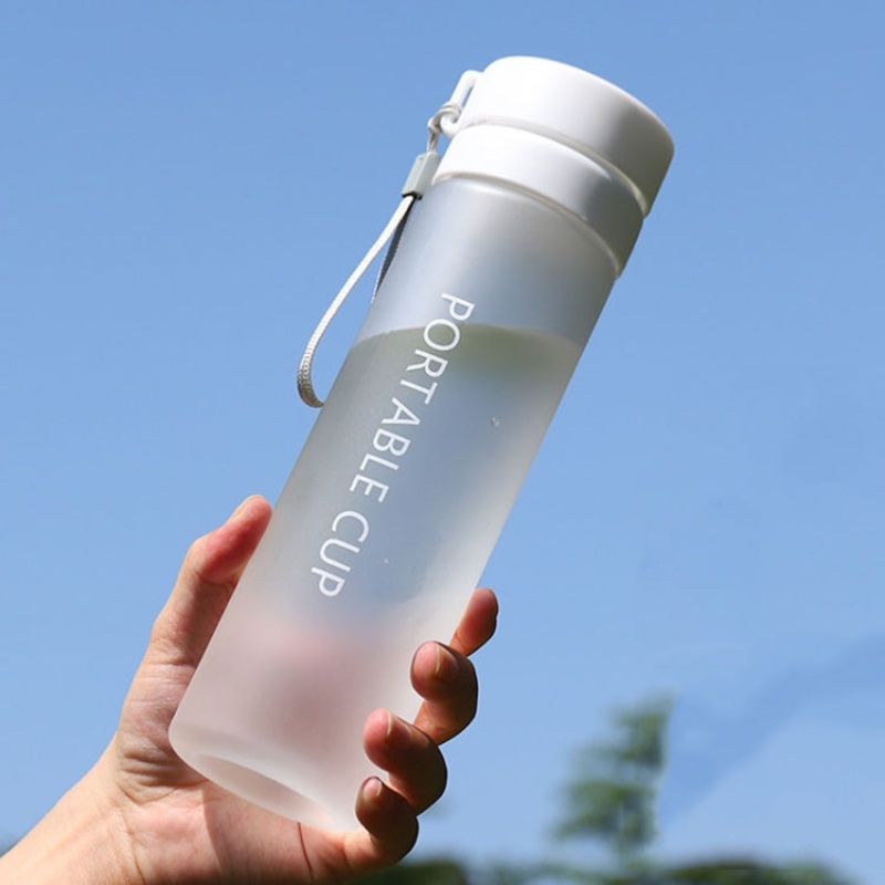 Large Capacity Sports Mug Frosted Plastic Portable Teacup Leak-proof Outdoor (800ml Frosted White)