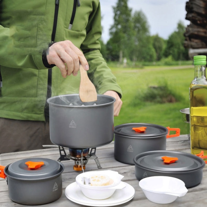 Portable Outdoor Aluminum Stove Camping Set for 4-5 People (Black)