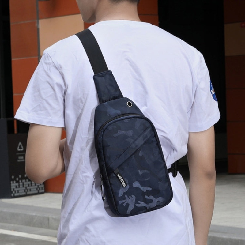 Men Chest Bag Oxford Cloth Sports Bag Camouflage Dark Blue (One Size)