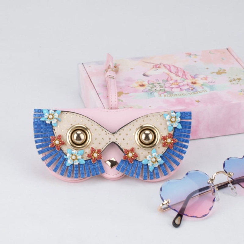 Cute Quirky PU Sunglasses Case Portable Glasses Bag with Hanging Buckle, Color:  Heart Flowers Pink