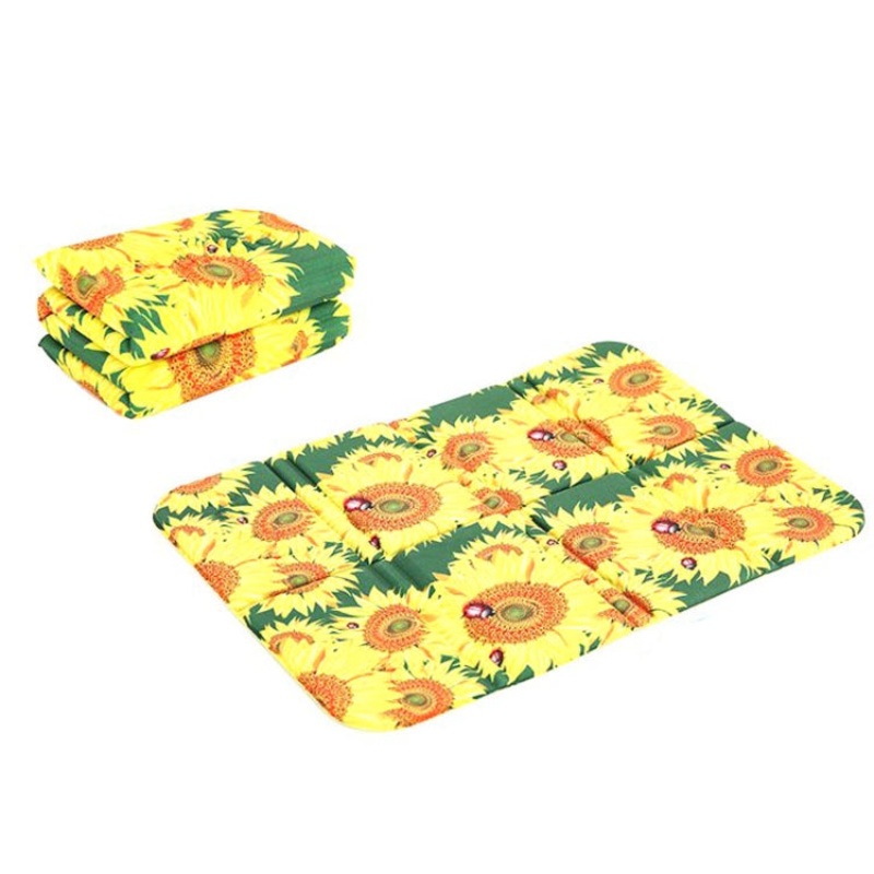 Portable Dirty Park Folding Picnic Mat Moisture-proof and Cool Cushion Sunflowers (Multicolor)