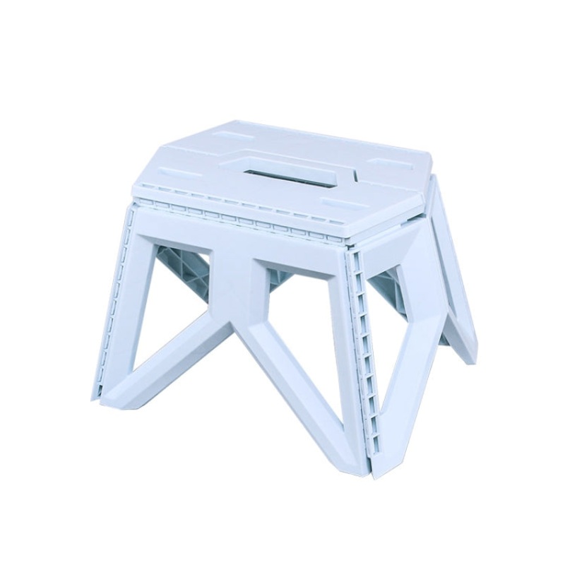 Portable Thickened Plastic Folding Stool Outdoor Fishing Stool (Sky Blue)