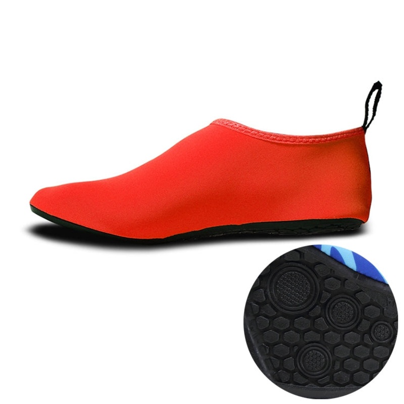 Non-slip Wear-resisting Thick Rubber Sole Diving Shoes and  Socks, One Pair(Red)