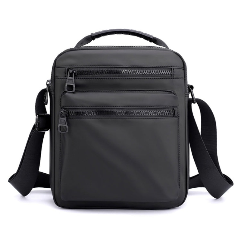 Men Casual Shoulder Bag Oxford Cloth Crossbody Chest Bag (Black)