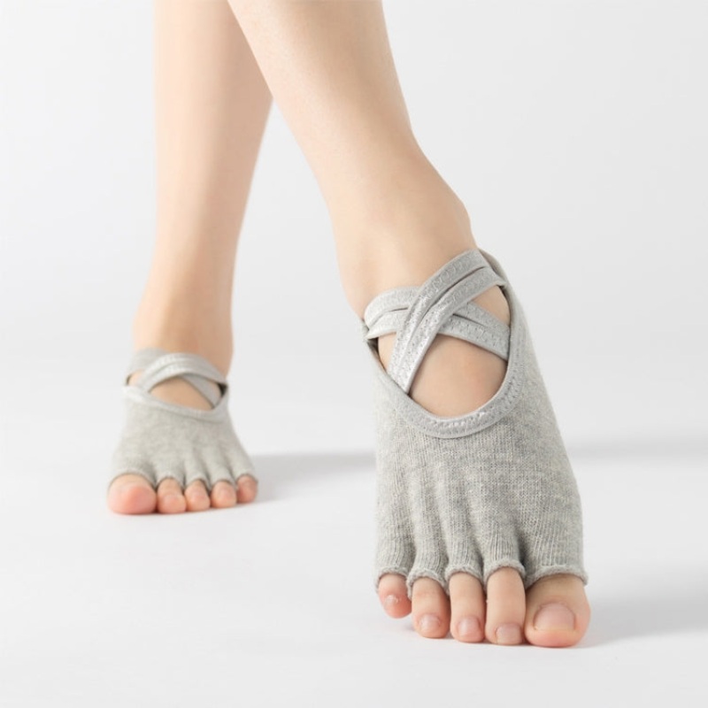 Thickened Non-Slip Yoga Socks Cross Strap Dance Socks (Light Gray) Terry Five-Finger Socks Cotton Warm x One Size Open Toe