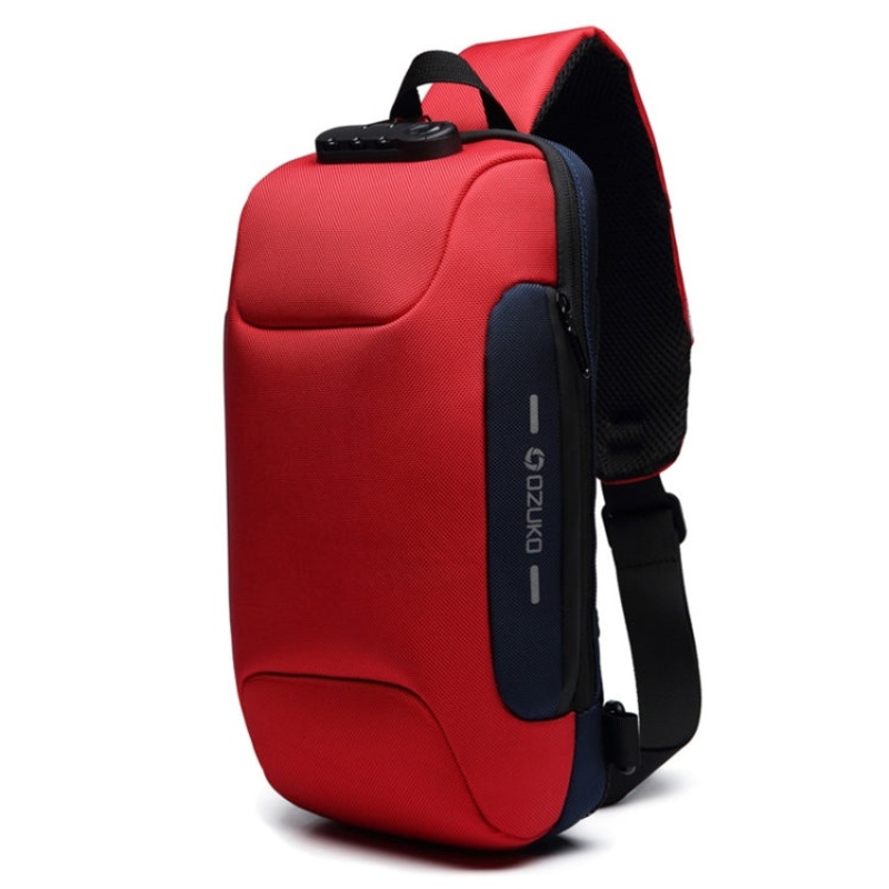 Anti-theft Waterproof Men Chest Bag with USB Charging Port (Red)
