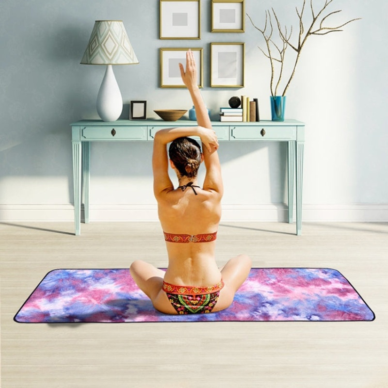 Foldable Eco-Friendly Non-Slip Microfiber Yoga Mat Sports Drape, 183 x 63cm (Purple)