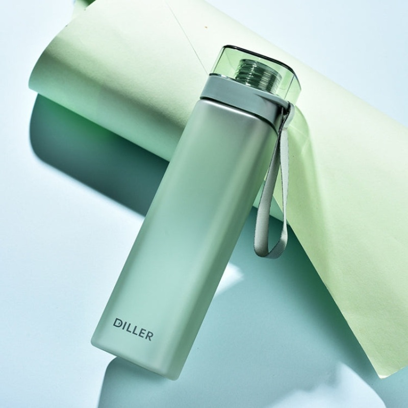 Square Shape Fitness Leakproof Water Bottle 700ml (Green)