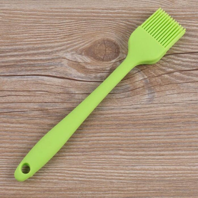 Silicone Brush Baking BBQ Oil Brush Barbeque Tool for Kitchen Tool (Green)