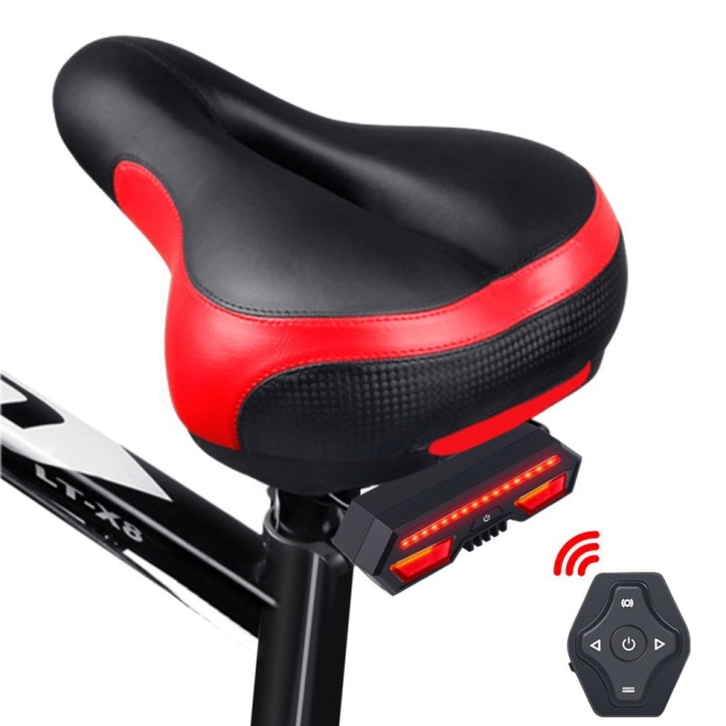 Waterproof USB Bicycle Turn Signal Light Rear Light with Remote Control (IPX4 85LM)