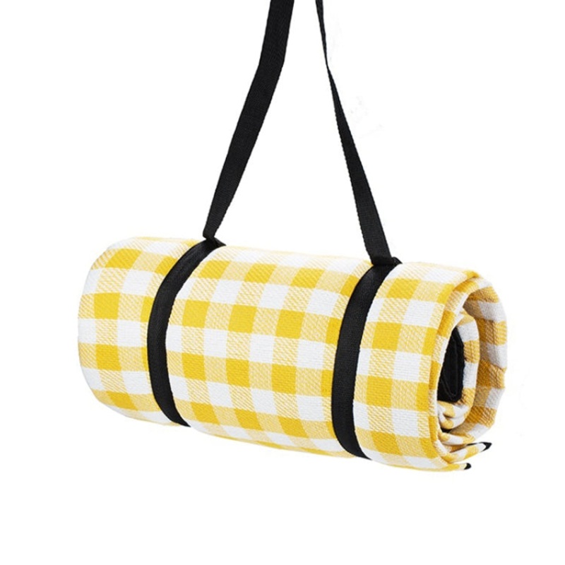 Thickened Moisture-Proof Beach Mat Outdoor Camping Tent Mat (Yellow White Grid, Size: 200x200cm)